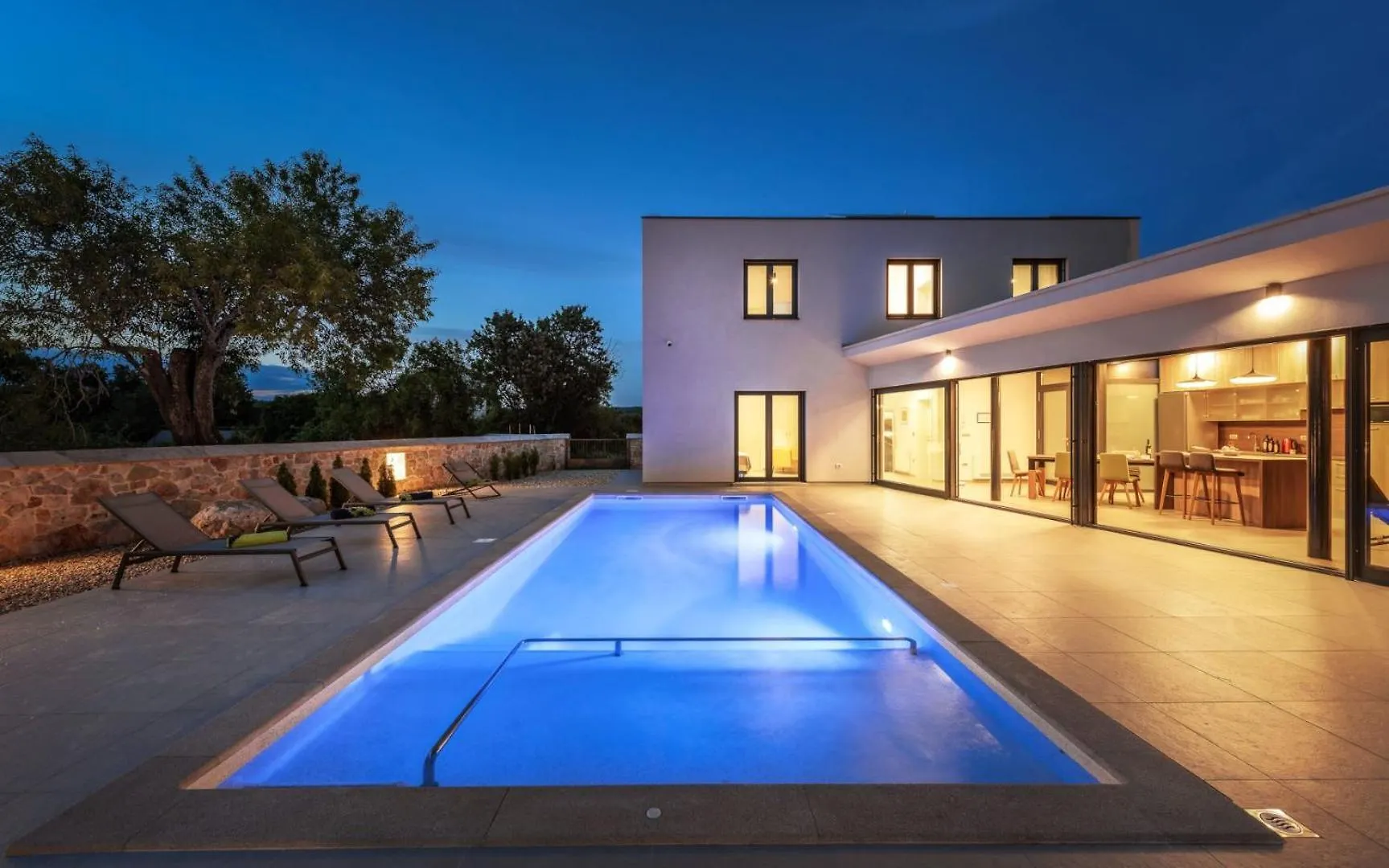 Beautiful Villa 115 With Pool In Visnjan Katun