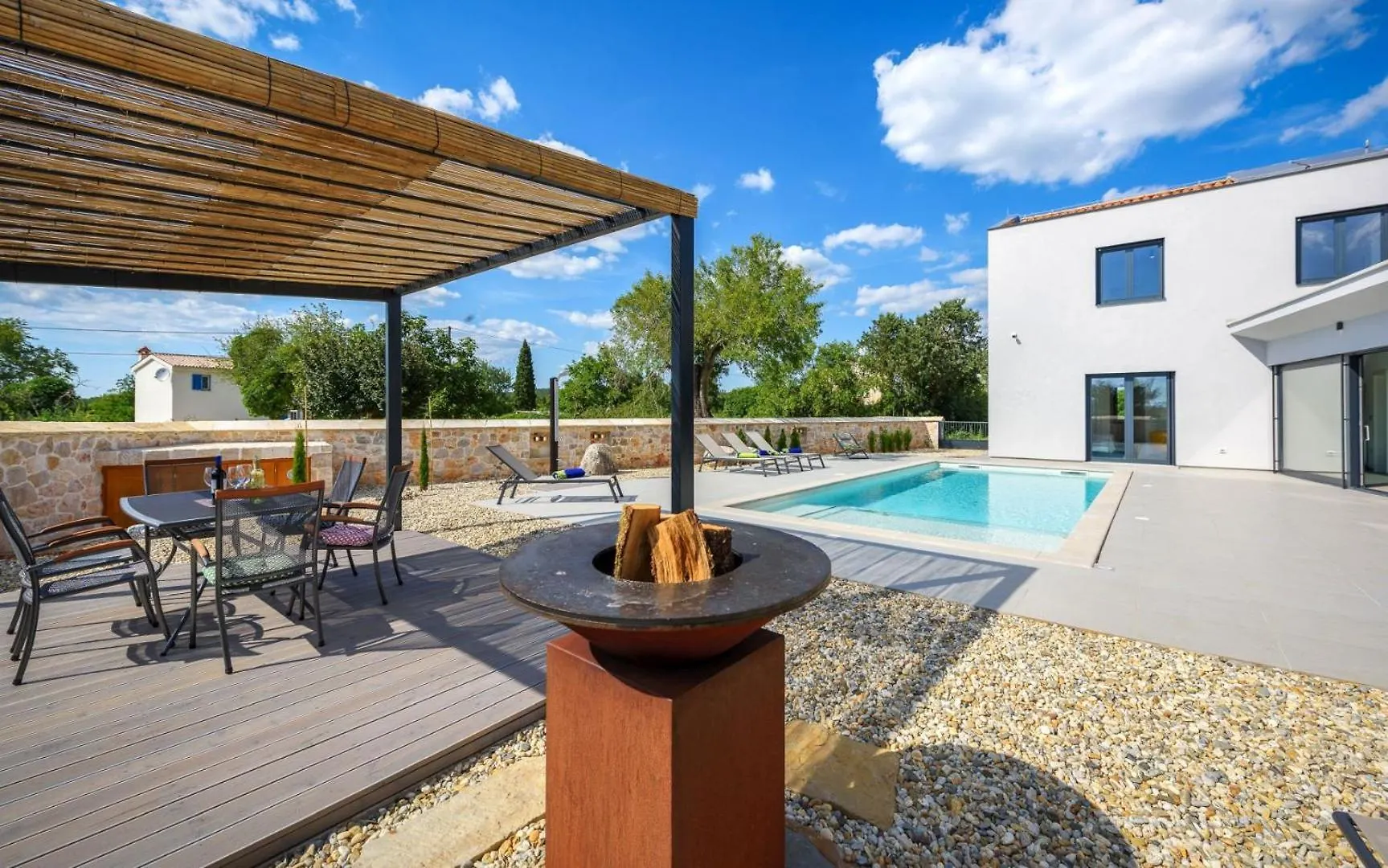 Beautiful Villa 115 With Pool In Visnjan Katun
